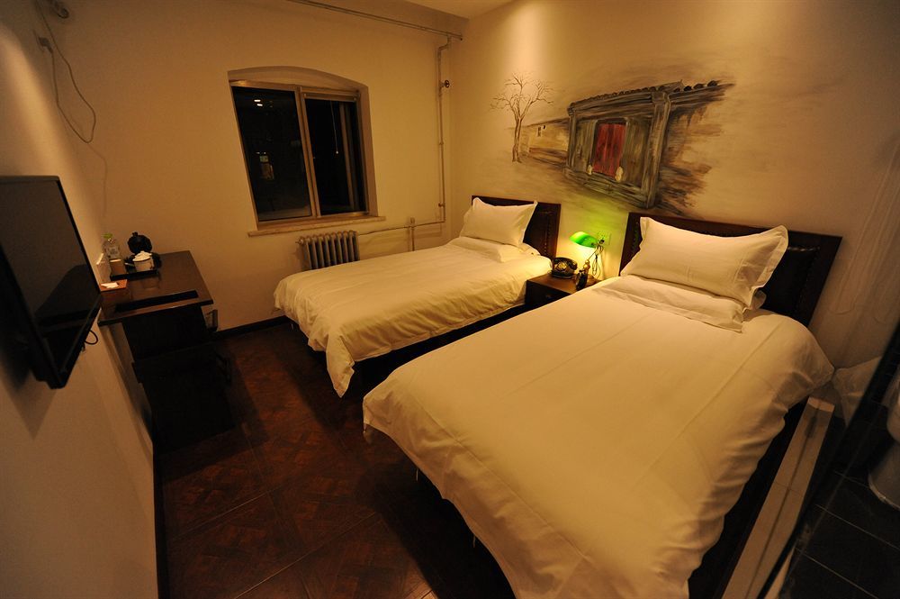 Nostalgia Hotel Beijing Guozijian Ghost Street - Near Beijing Lama Temple, Beihai Park, Jingshan Park, Drum Tower, Houhai Bar Street, Tian'Anmen Square, Located In Beijing Traditional Hutongs, 5 Minutes Away From Beixinqiao Metro Station Buitenkant foto